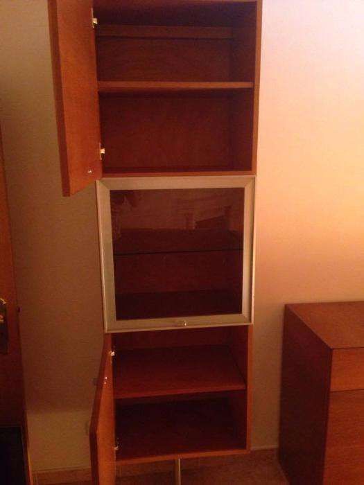 Aparador com duas torres