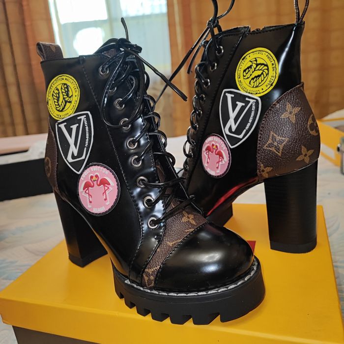 Ботильйони Louis Vuitton