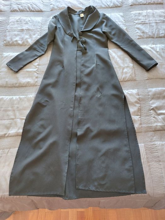 Casaco preto comprido verão