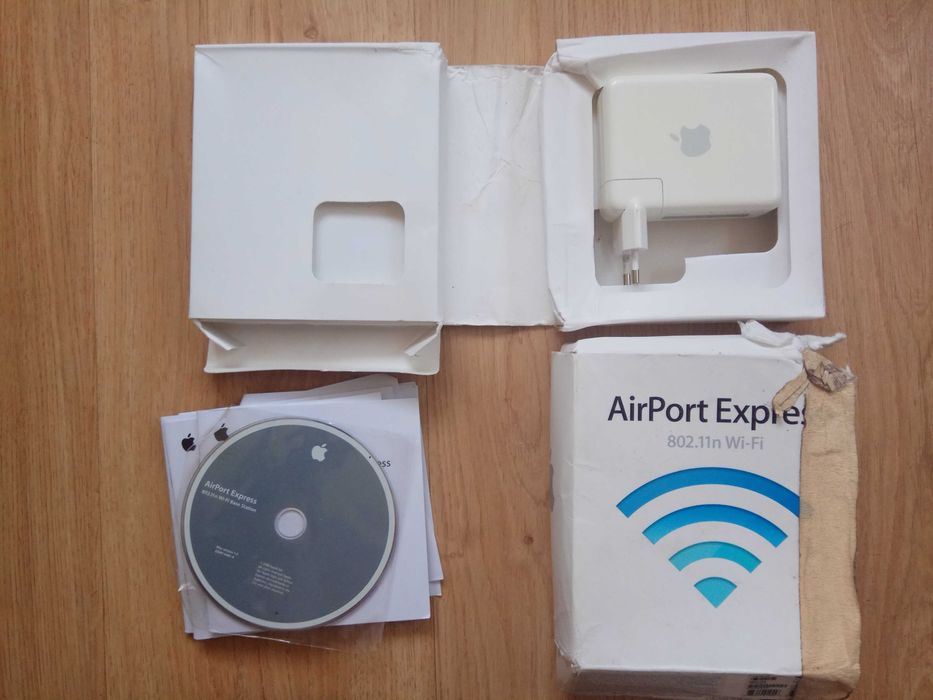 WiFi роутер Apple Airport Express A1264 комплект