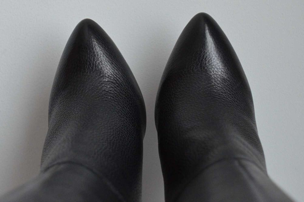 Z CHARAKTEREM wyższa cholewka kozaki Steve Madden 38,5