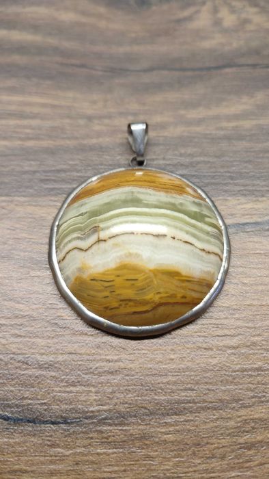 Wisior z Onyxem brązowym , śr. 47mm