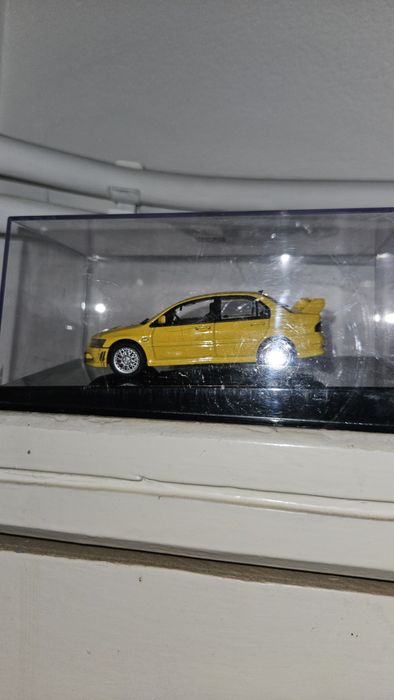 Miniaturas Mitsubishi Evolution
