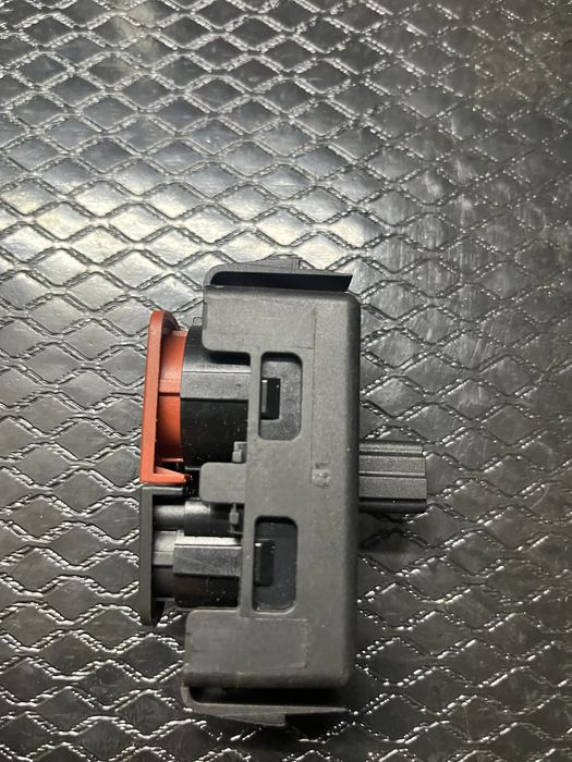 Botao de 4 piscas renault