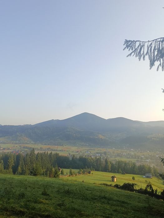 Від власника земельна ділянка під забудову!