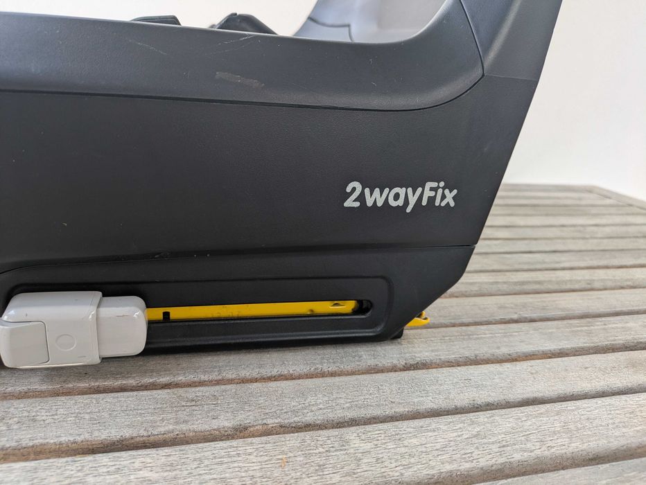 Base + Cadeira bebê - Isofix - Bébéconfort