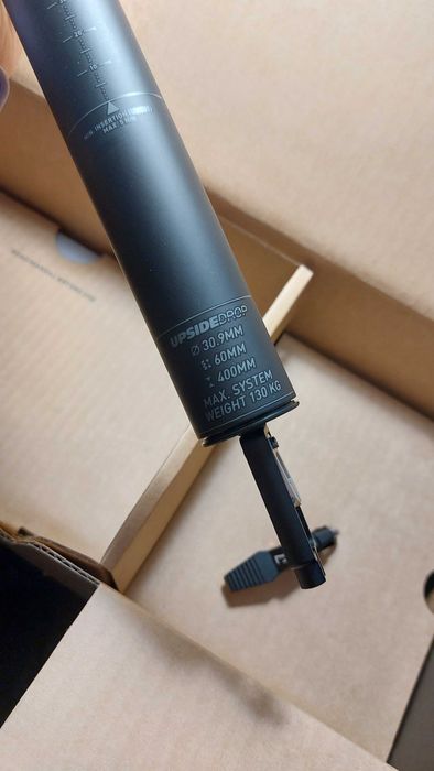 Espigão de selim telescópico DT Swiss D232 ONE 30.9mm Carbon