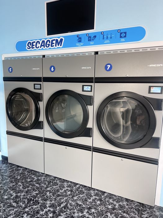 Vendo maquinas para lavandaria Self Service