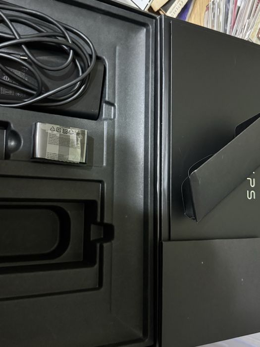 DELL XPS I7 13 geraçao 4,9GHZ 64GB MEMORIA  SSD M2 512gb  2 graficas