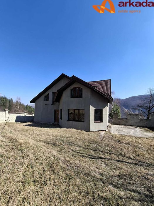 Продам будинок з панорамним видом на гори в Яремче!!! 1м2=414$