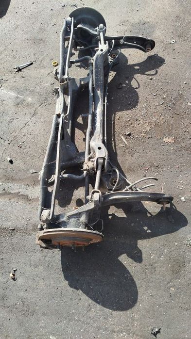 BELKA ZAWIESZENIA TYŁ FIAT FREEMONT DODGE JOURNEY 2.0JTD 2.0CRDI 2WD