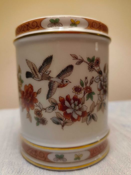 Pote / Potiche / Caixa porcelana Vista Alegre, decoração Magnólia