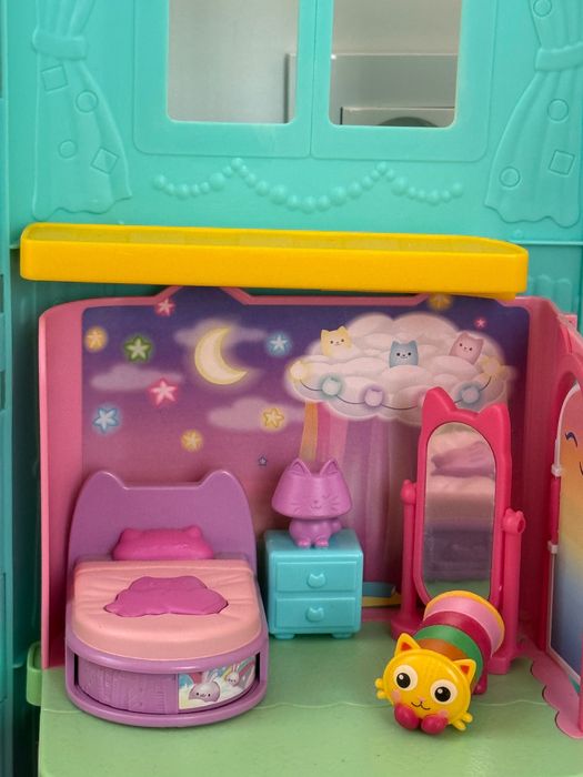 Casa da Gabby com 4 compartimentos extra