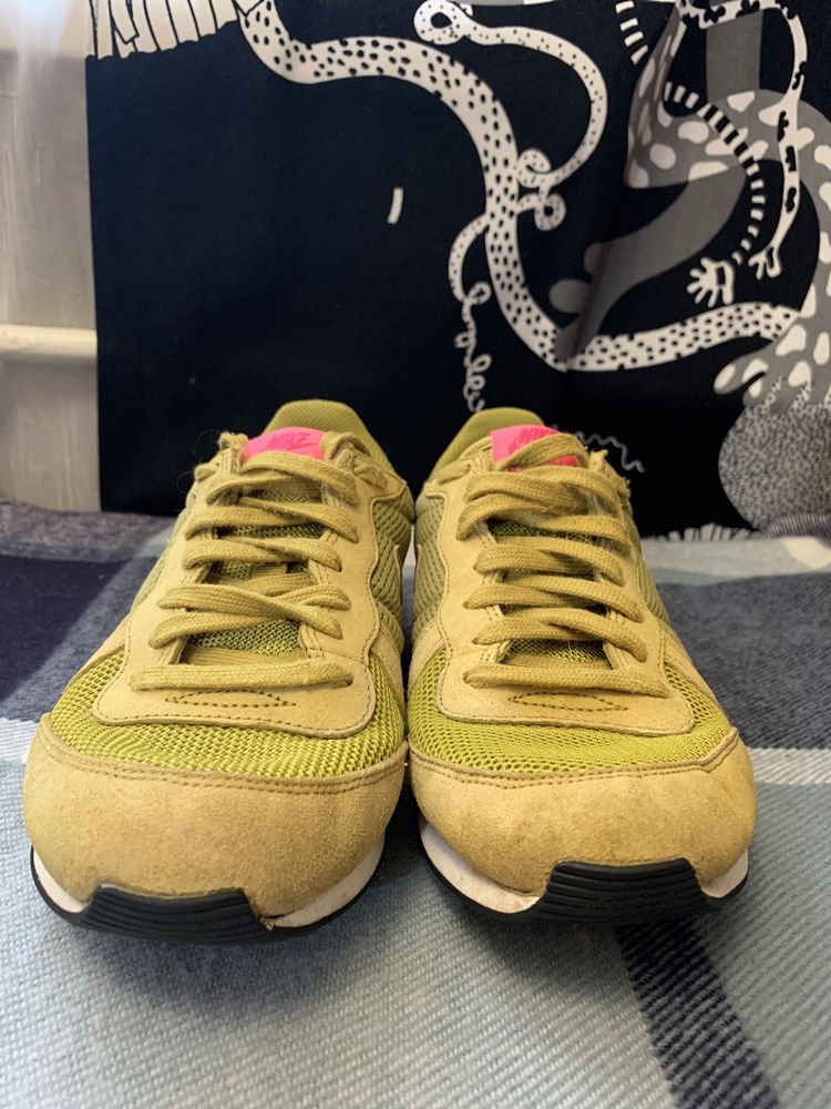 Nike Internationalist Olive and Pink 38 5 500 Olx