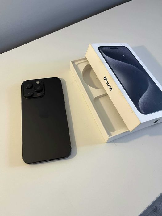 iPhone 15 pro max 256GB