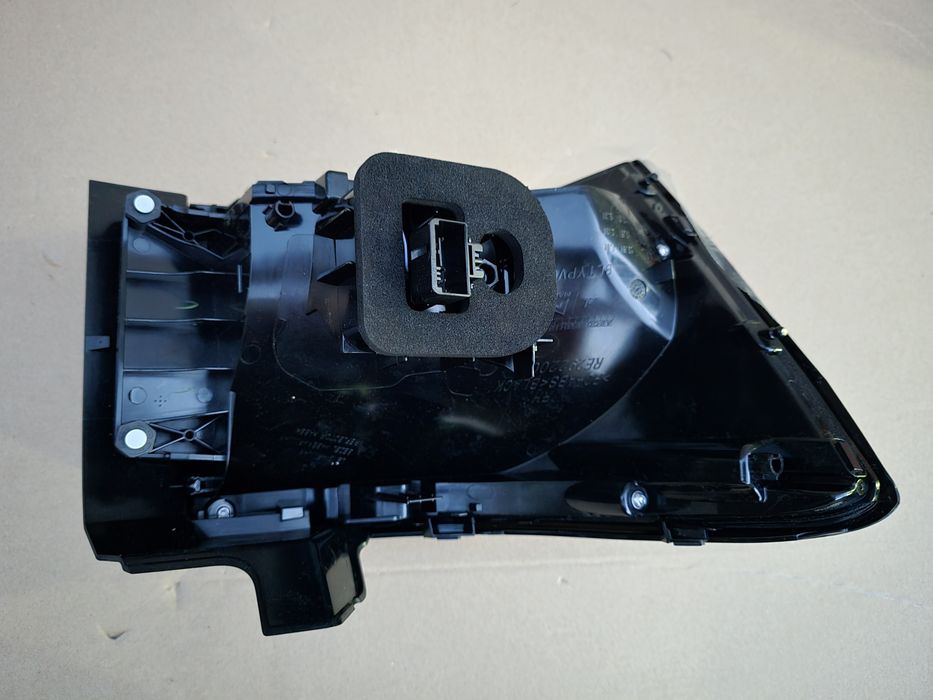 VW T-CROSS C 11 lampa tylna prawa full led NOWA OE VW