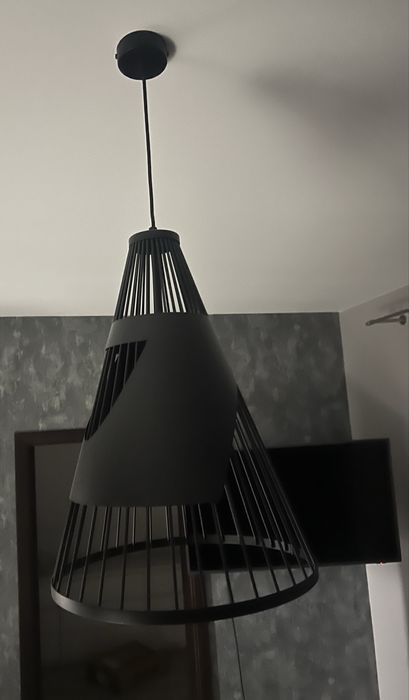Lampa sufitowa czarna, matalowa