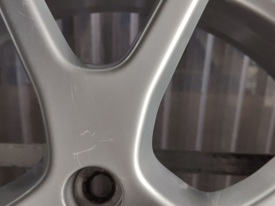 Oryginalne Felgi aluminiowe Fiat Freemont Jeep Dodge 7x19'' 5x127