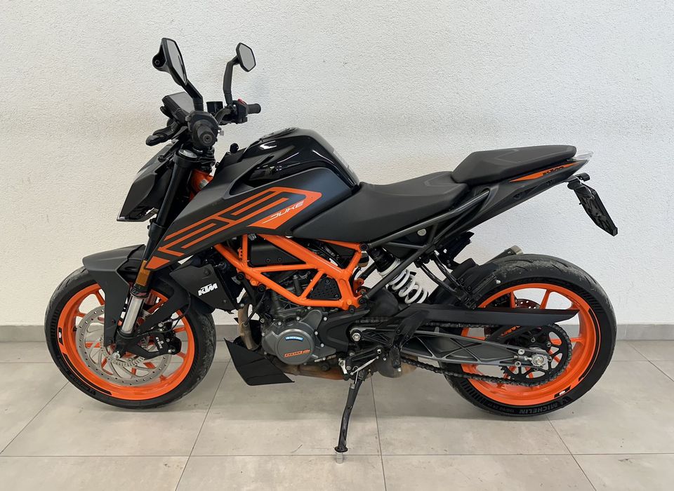 KTM Duke KTM 125 DUKE ABS / FV 23 % / LED / Serwisowany /