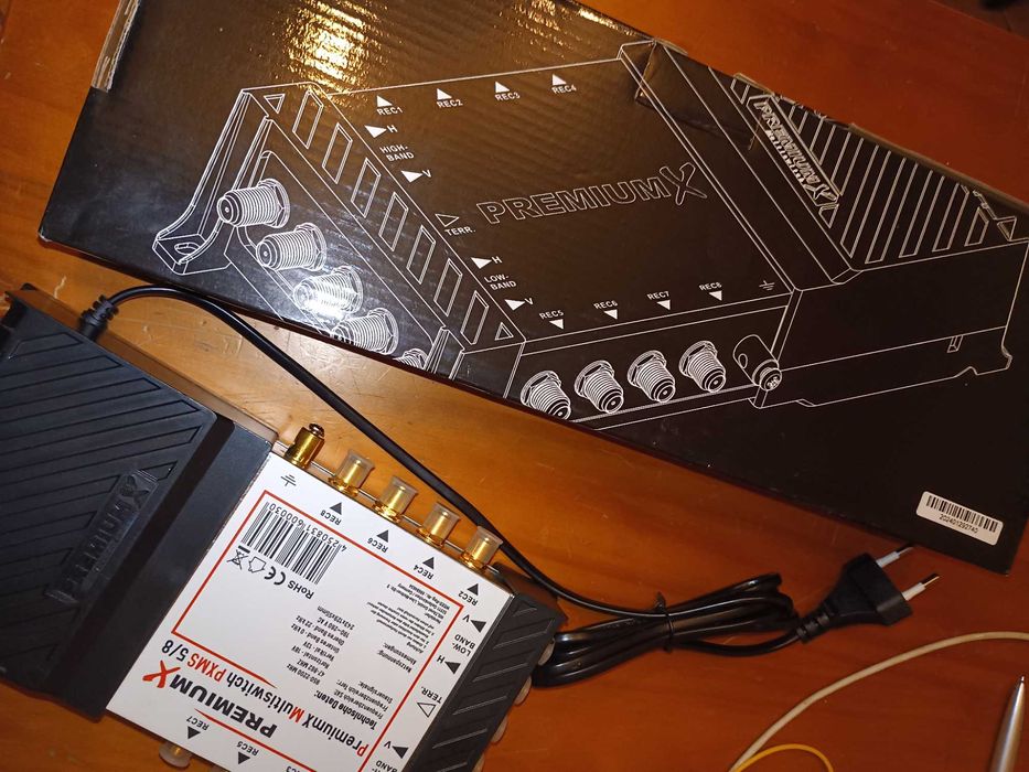 Multiswitch 2 parabólicas, antena terrestre,  ate 8 Receivers/TVs