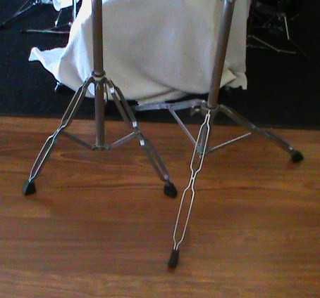 Bateria: tripés de preto, tarola - Gibraltar 8713UA Snare/Tom Stand Flat - NOVO