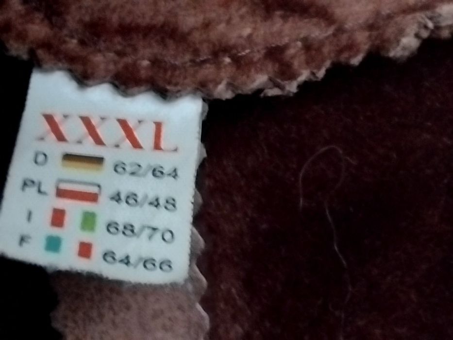 Жіноча дублянка на пишну пані