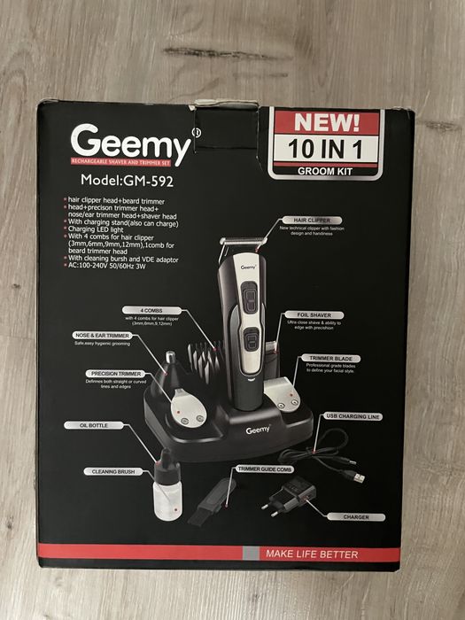 Продам триммер-машинку Geemy 10in1