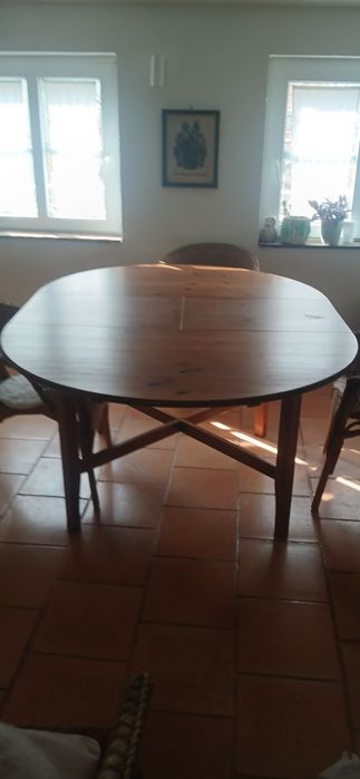 Mesa de refeição extensivel