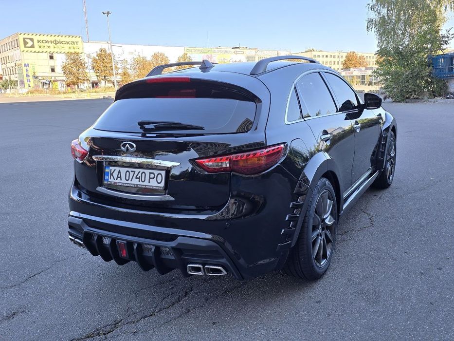 Infiniti S51. FX 35. QX70. FX37