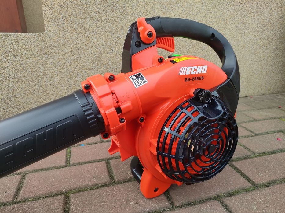 odkurzacz /dmuchawa spalinowa  Echo ES-255 ES  1,1 KM