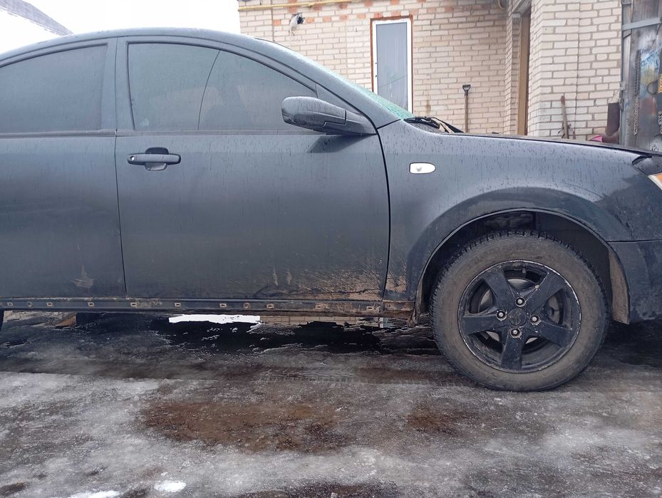 Чері Елара сідан