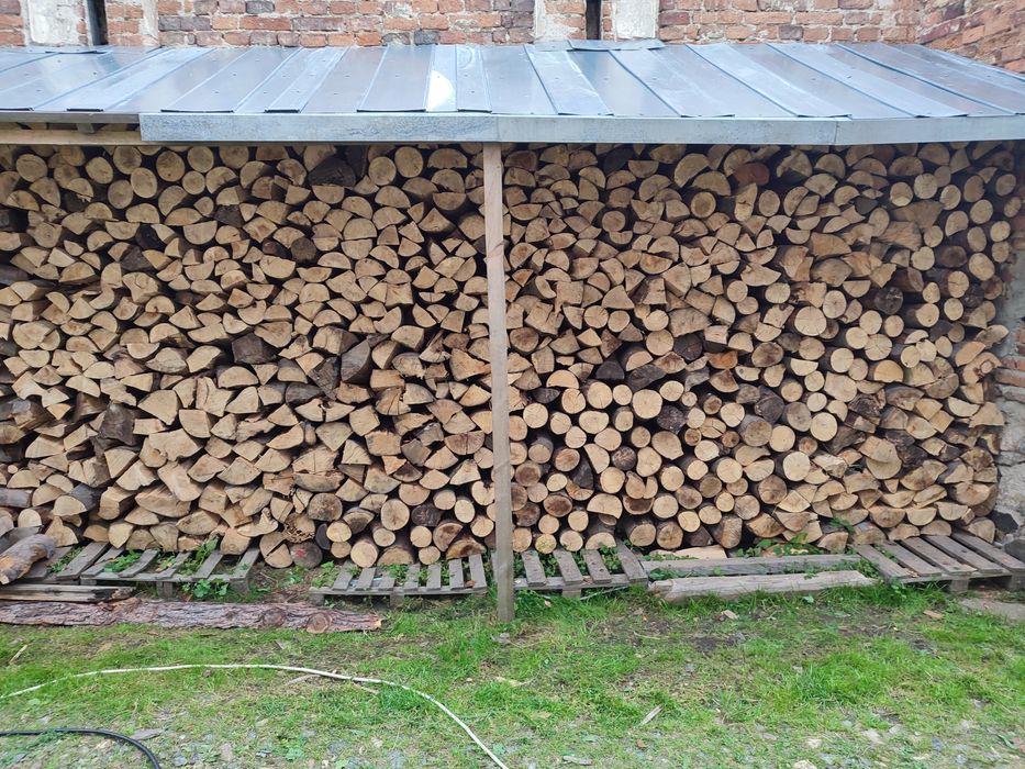 Drewno kominkowe sezonowane