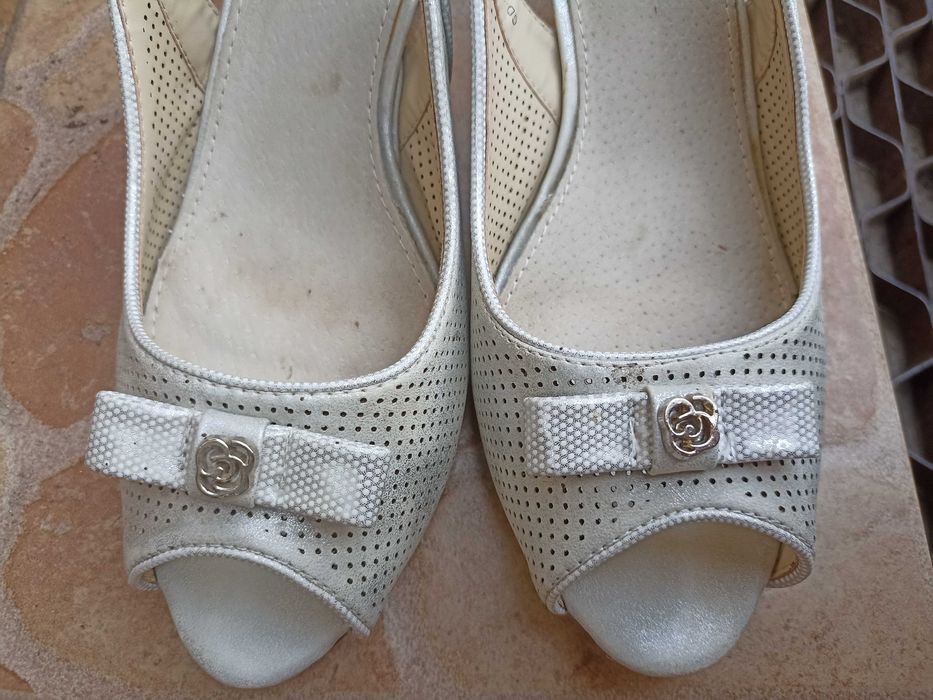 Buty damskie czółenka na obcasie weselne