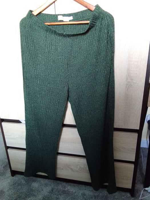 Spodnie zimowe świąteczne błyszczące XL