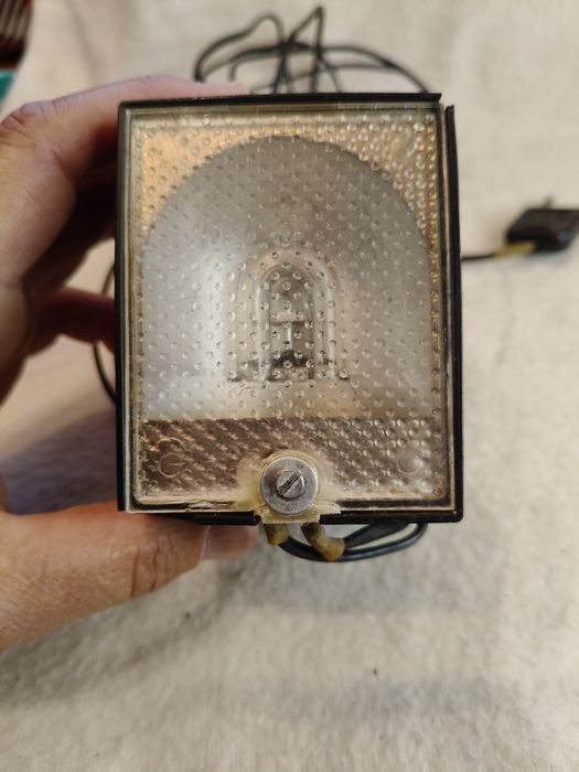 Stara lampa błyskowa radziecka 157