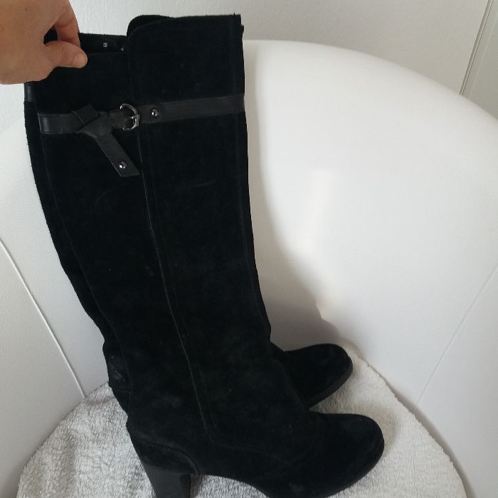 BOTAS STONEFLY ALTAS – pretas - em bom estado