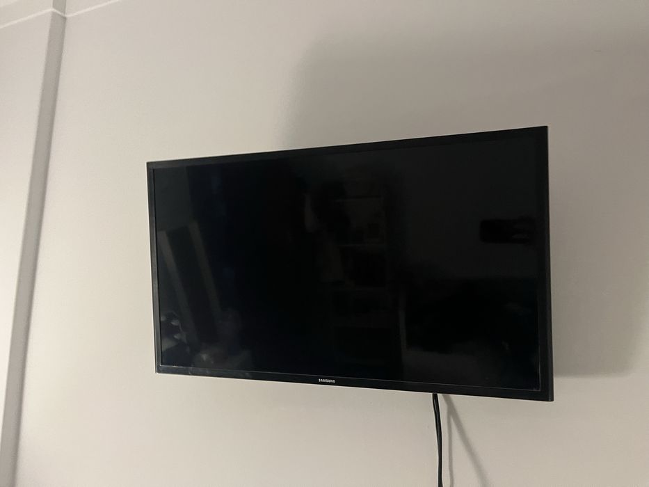 TV SAMSUNG 31 polgadas