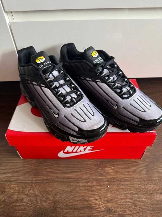 Nike Air Max TN Plus III R.41