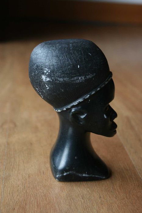 Arte africana – Escultura/busto em pedra-sabão - África do Sul
