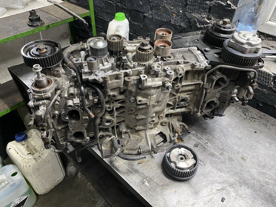 Двигун subaru ej204 по запчастинам