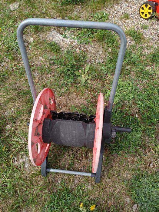 Wózek zwijak na wąż