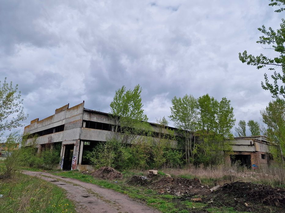 Виробничі приміщення, 4390,5 квадратних метрів