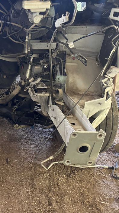 Longarina esqueda RENAULT Master III 2.3 dci
