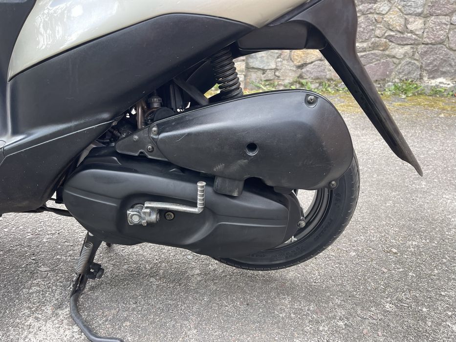 Продам Suzuki lets 2