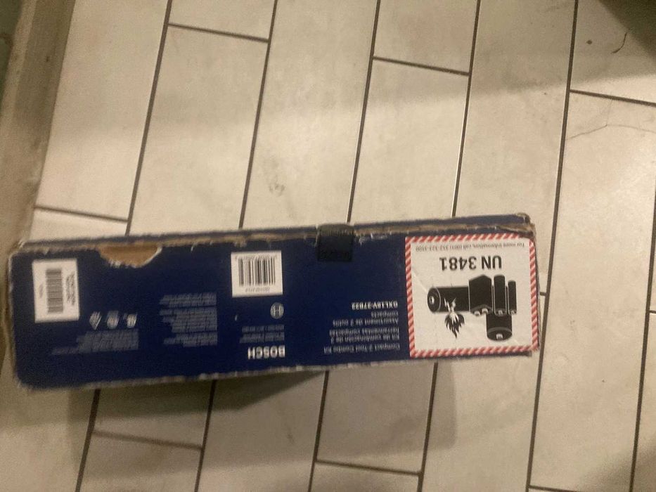 BOSCH GXL18V-27B22 Zestaw wkrętarek udarowych/wiertarek. Nowe!!