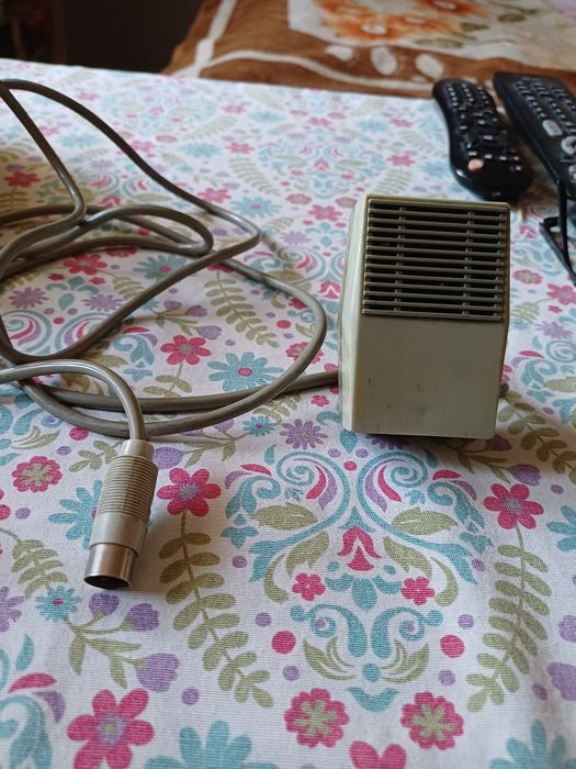 mikrofon tesla AMD-106