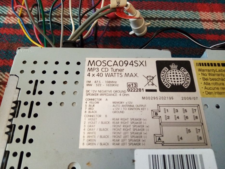 Продам автомагнітолу