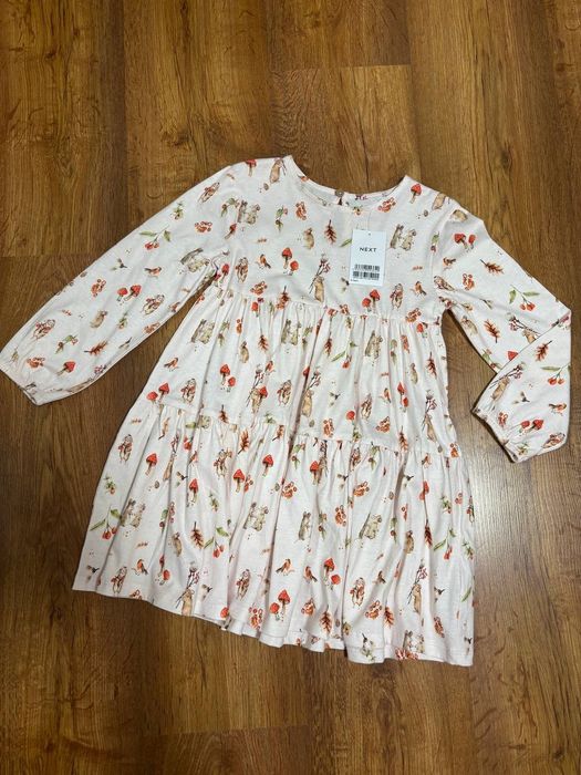 Нова сукня Next, 4-5 років