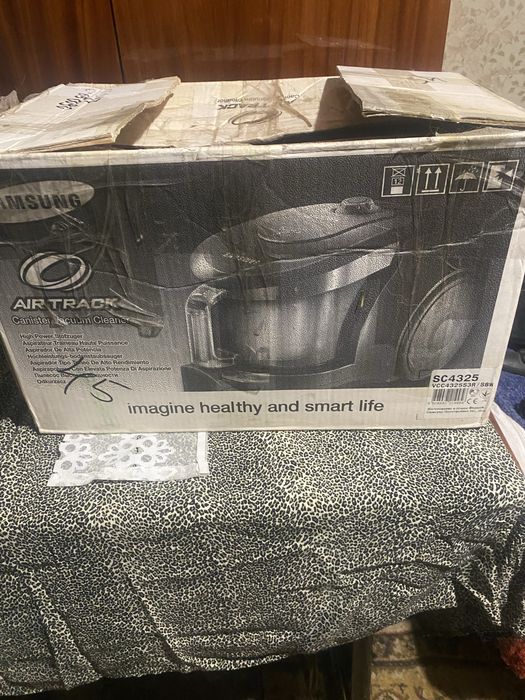 Порохотяг Samsung (Корея) безмішковий