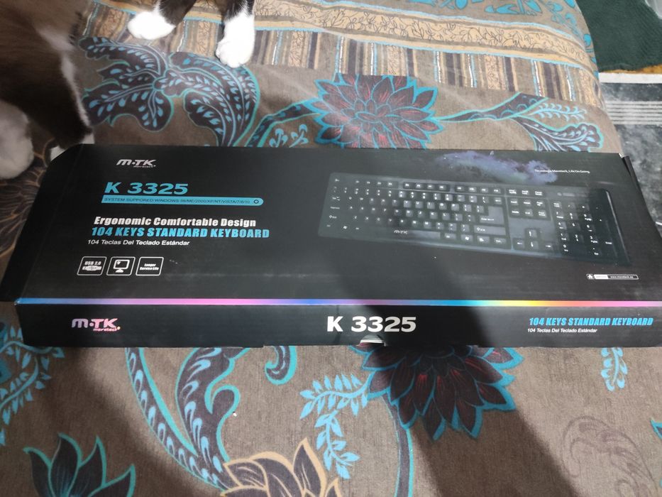Teclado gaming em condição perfeito